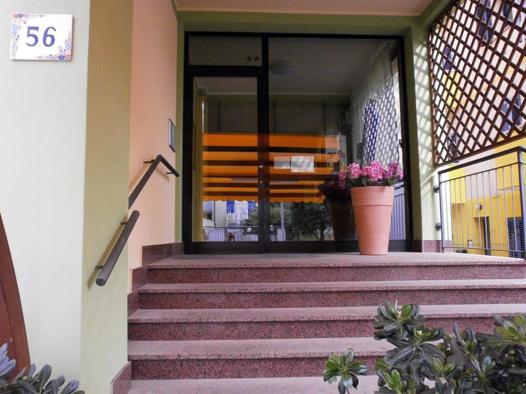 Residence Carioca Rimini Exteriér fotografie