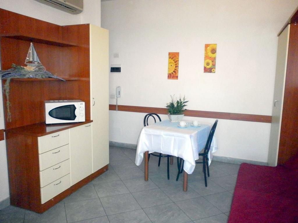 Residence Carioca Rimini Pokoj fotografie