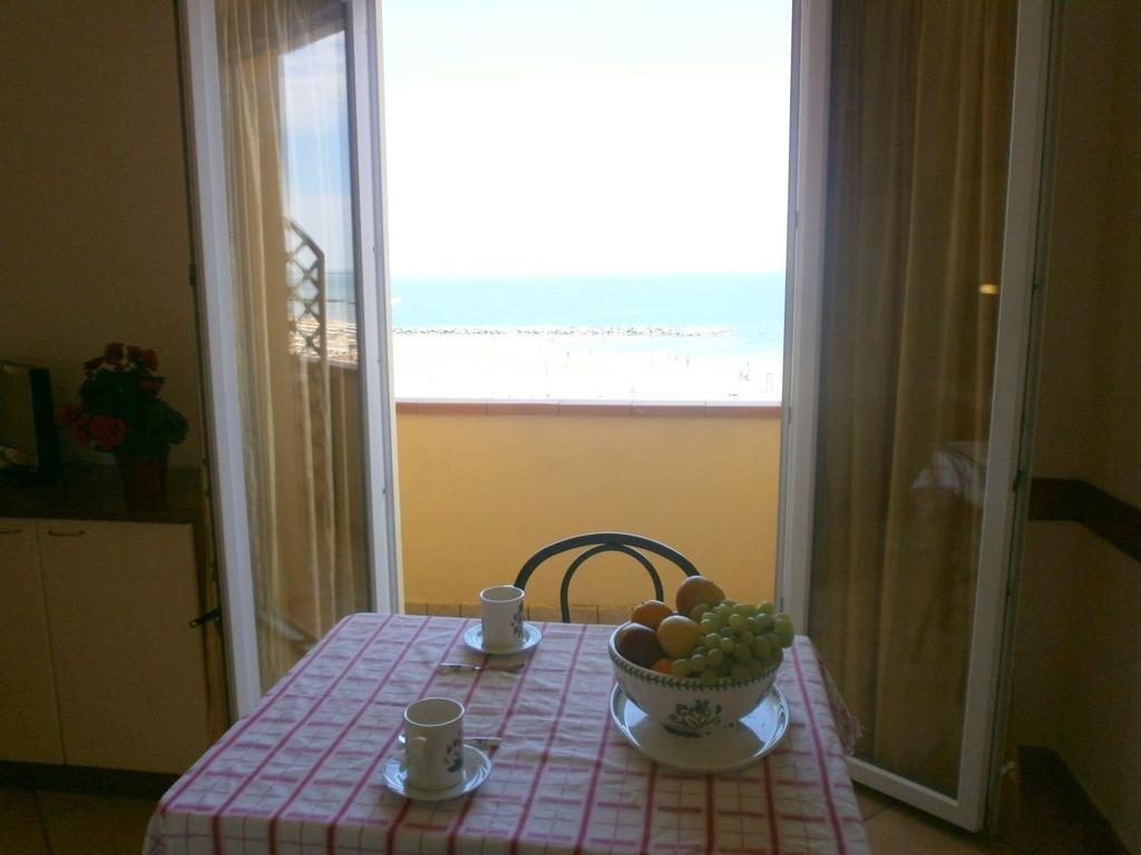 Residence Carioca Rimini Pokoj fotografie