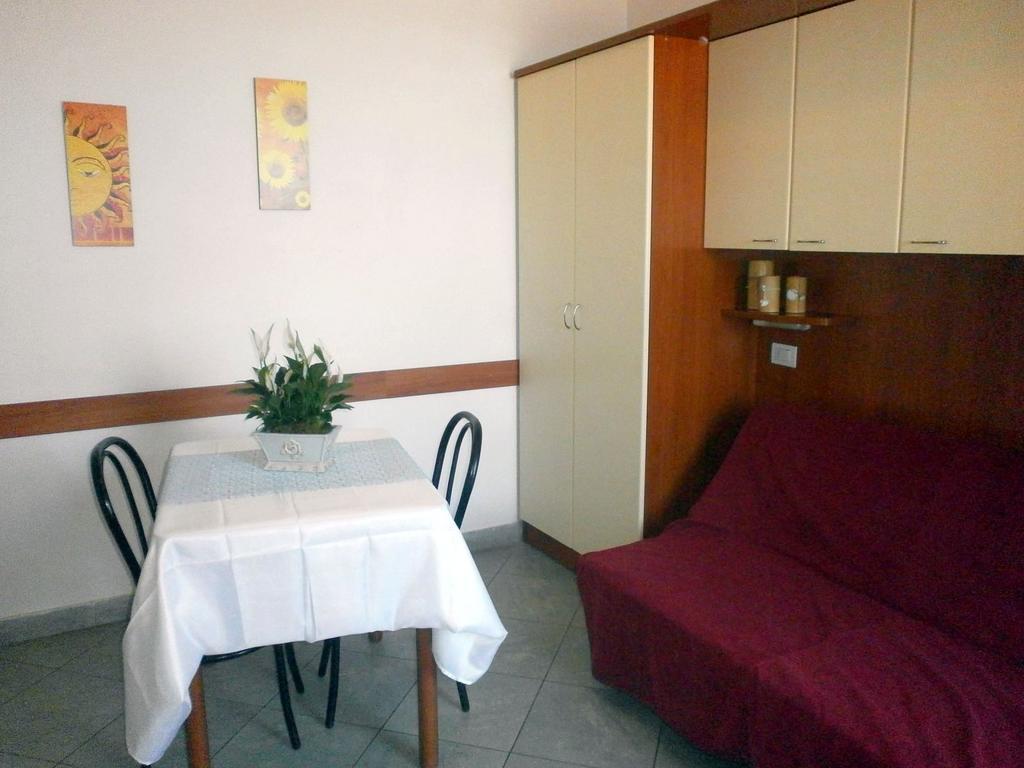 Residence Carioca Rimini Pokoj fotografie